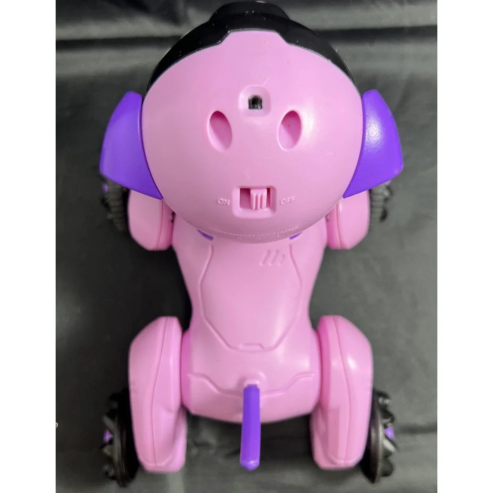 WowWee Chippies - Chippette Remote Control Robot Dog - Pink - Great Fun Kids Toy